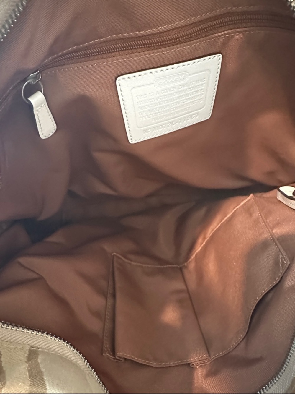 Y2K Coach Carly Tan and Khaki Signature Canvas Hobo - Picture 7 of 8